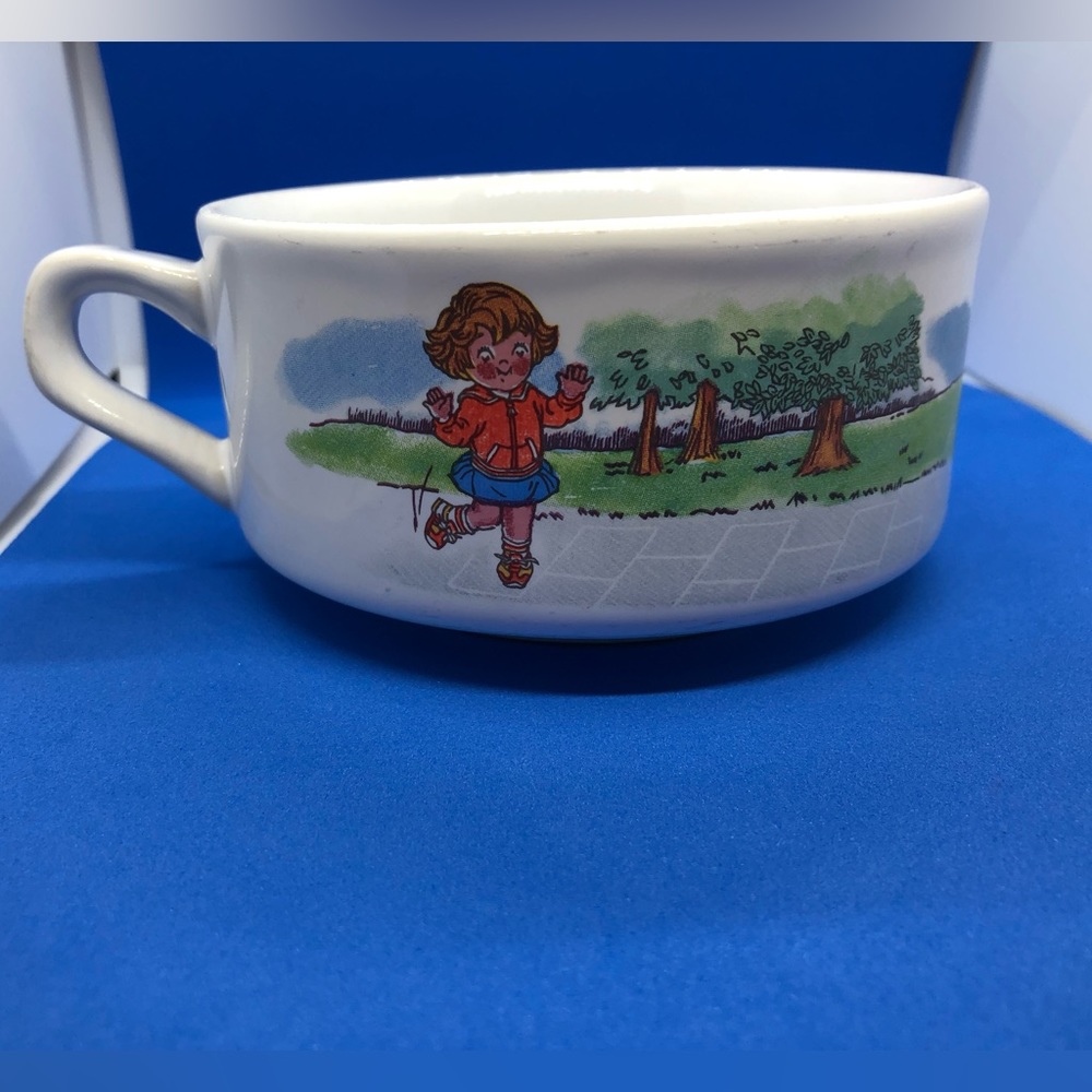 Vintage Campbells Kids Soup Bowl with Handle Girl Playing Hopscotch Cup